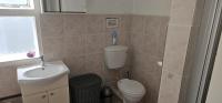 Bathroom 1 of property in Mulbarton