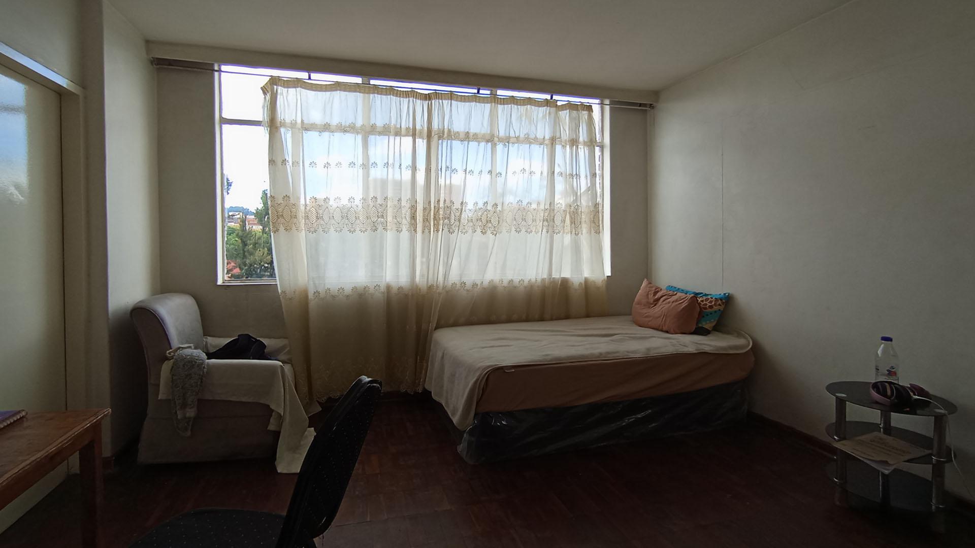 Bed Room 2 - 18 square meters of property in Sunnyside