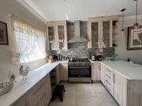  of property in Bendor