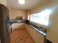  of property in Brackenhurst