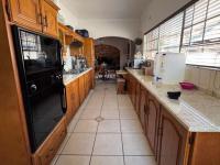  of property in Suideroord