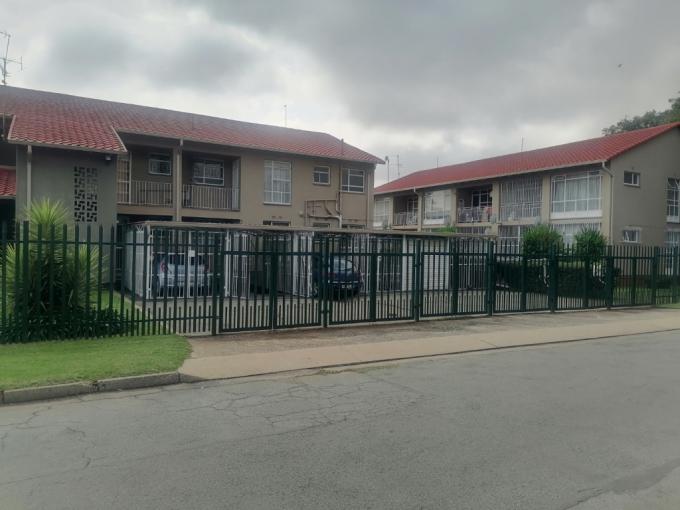 2 Bedroom Apartment for Sale For Sale in Brackenhurst - MR674657