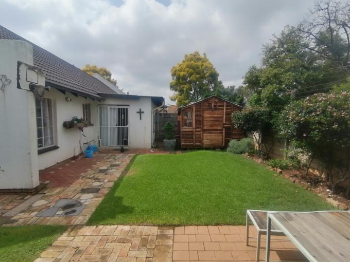 2 Bedroom House for Sale For Sale in Albertsdal - MR674662