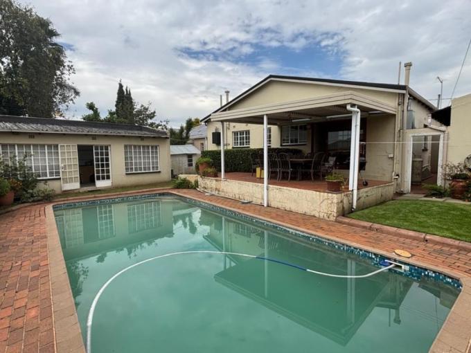 3 Bedroom House for Sale For Sale in The Hill - MR674663