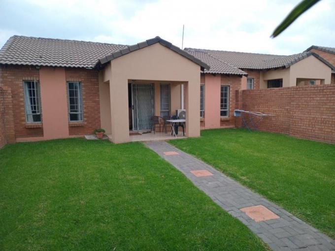 3 Bedroom House for Sale For Sale in Erand Gardens - MR674688