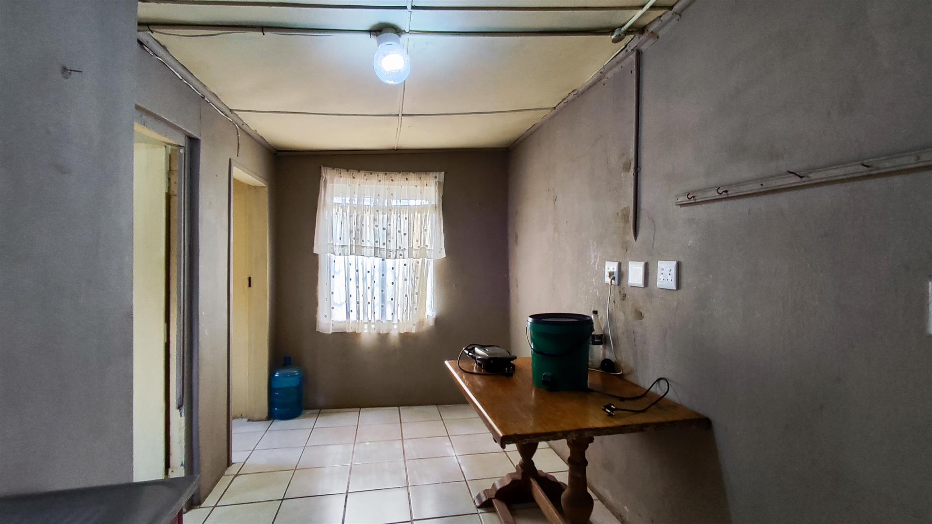 Kitchen - 20 square meters of property in Rensburg