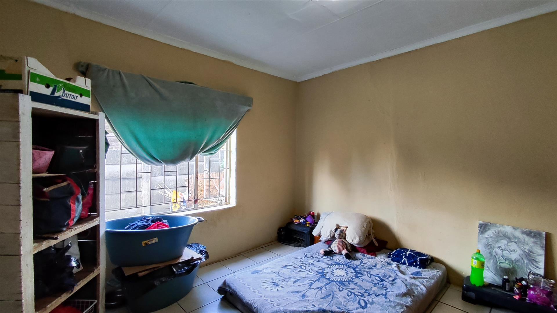 Bed Room 3 - 17 square meters of property in Rensburg