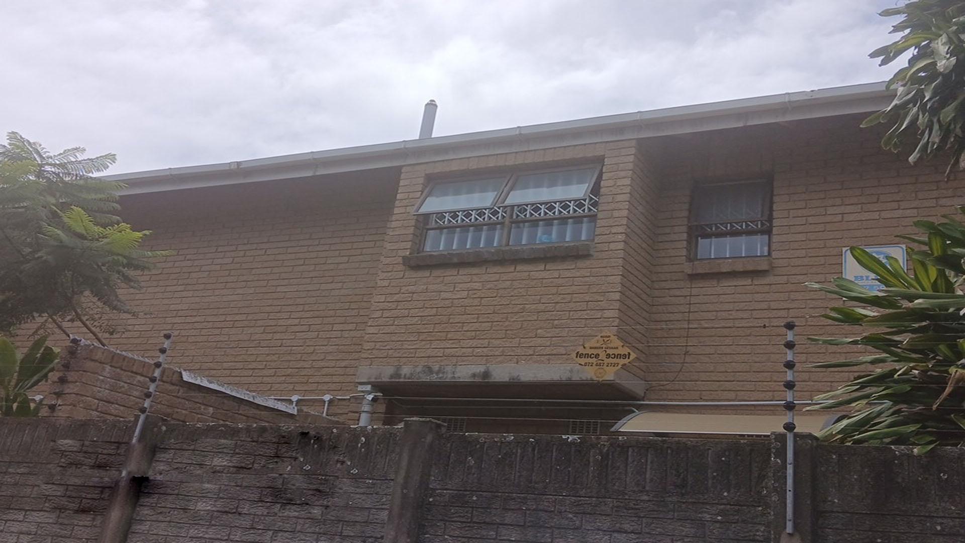 Front View of property in Durban Central