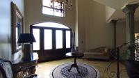 Spaces - 135 square meters of property in Maroeladal