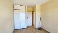 Bed Room 2 - 15 square meters of property in Ravenswood
