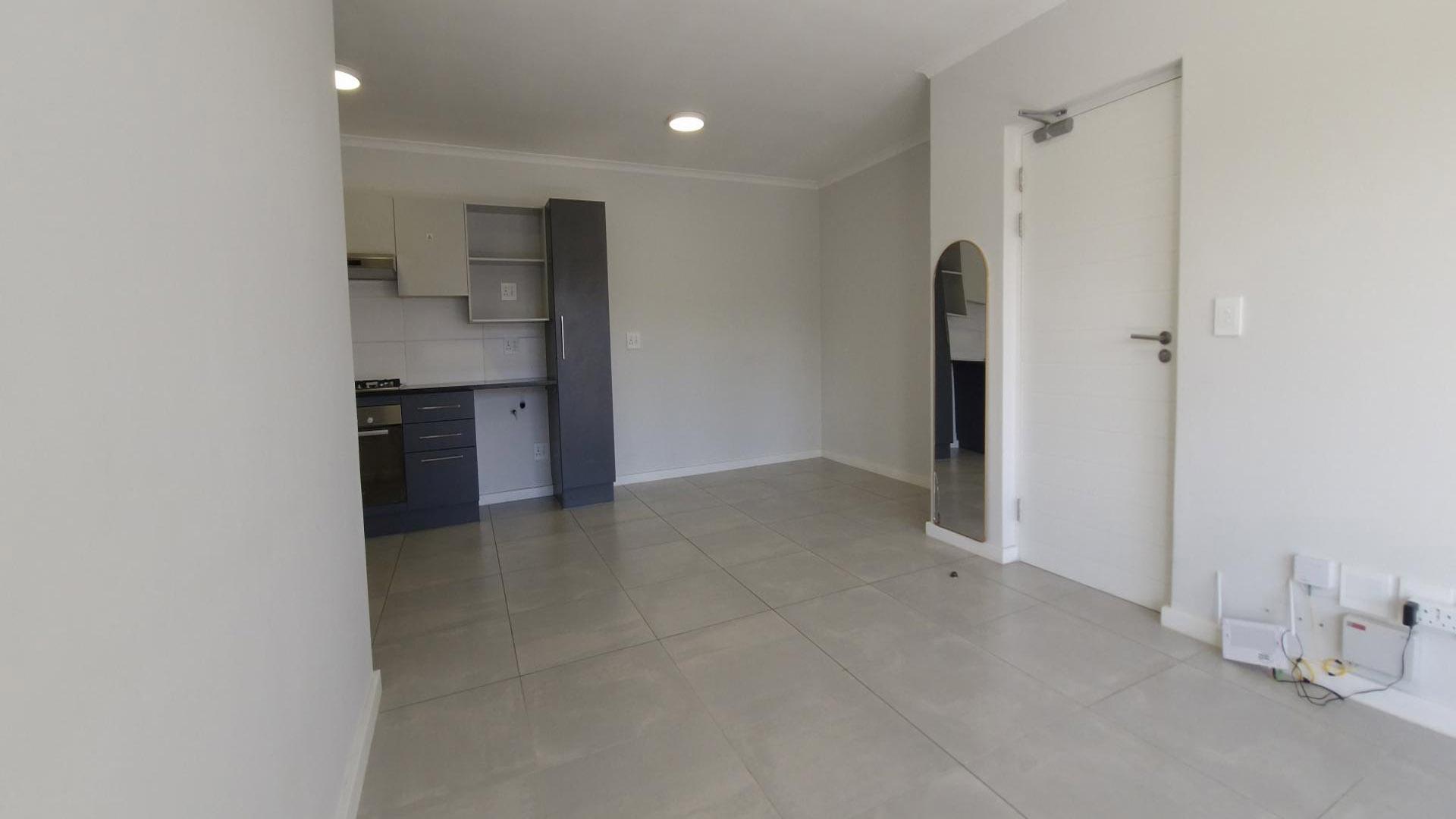 Lounges of property in Burgundy Estate