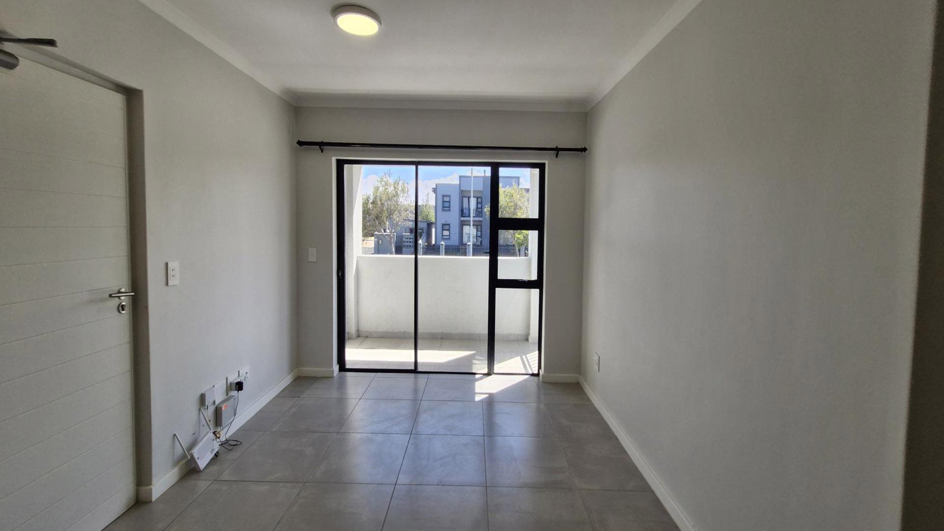 Lounges of property in Burgundy Estate