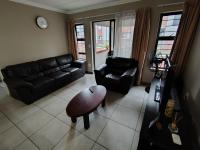 Lounges of property in Rooihuiskraal North