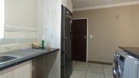 Kitchen - 10 square meters of property in Rooihuiskraal North