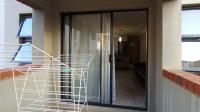 Balcony - 5 square meters of property in Rooihuiskraal North