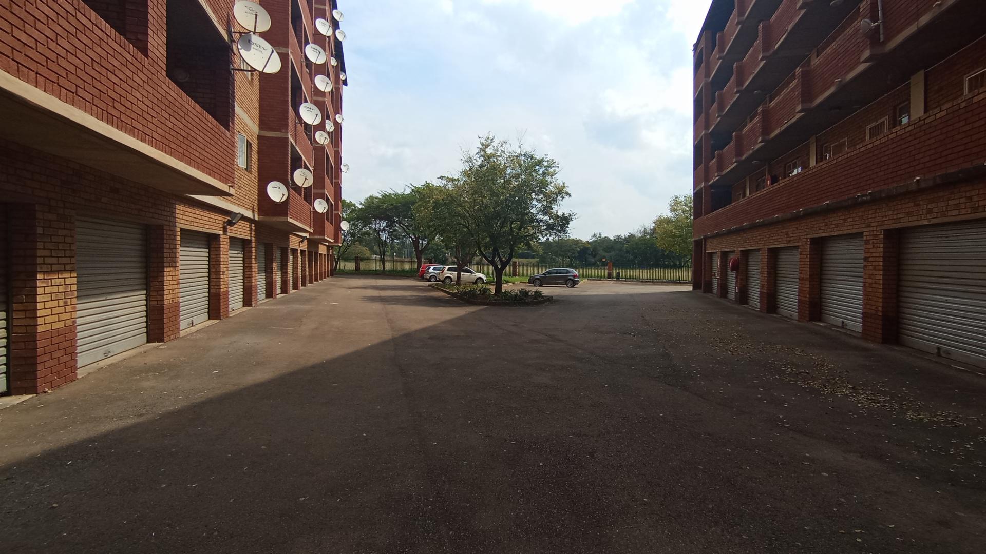 Front View of property in Zwartkop