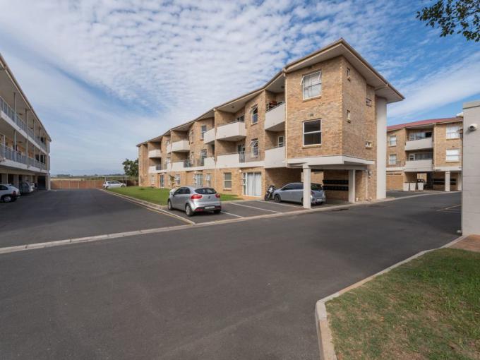1 Bedroom Apartment to Rent in Uitzicht - Property to rent - MR674770