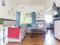  of property in Orange Grove