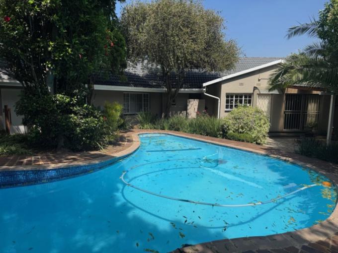 3 Bedroom House for Sale For Sale in Isandovale - MR674819