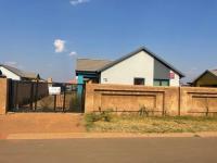 3 Bedroom 2 Bathroom House for Sale for sale in Klerksoord