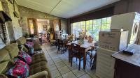 Lounges of property in Cathcart