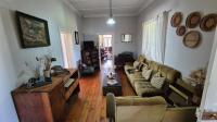 Lounges of property in Cathcart