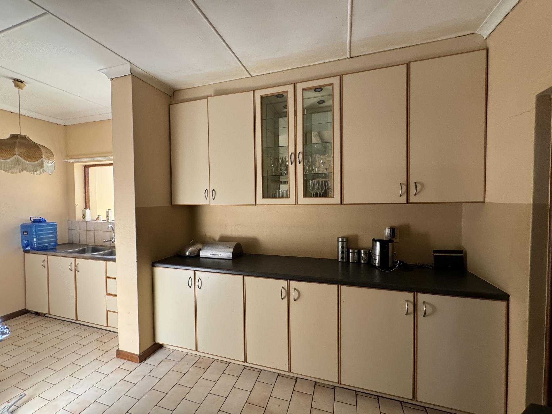 Kitchen of property in Uitenhage