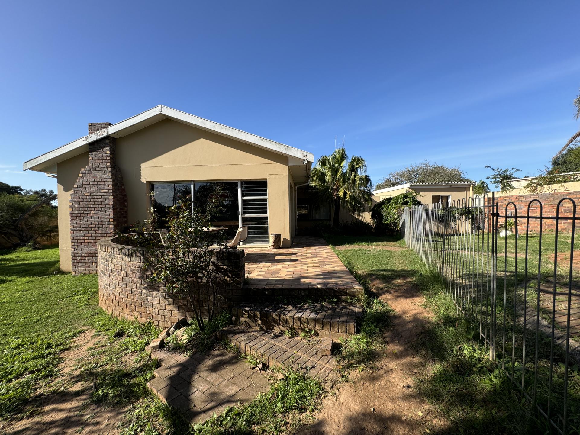 Backyard of property in Uitenhage