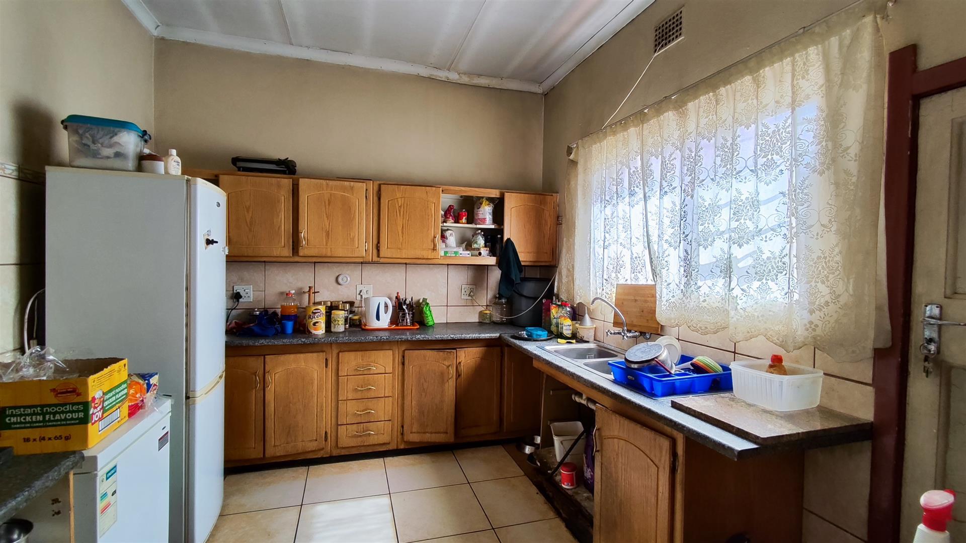 Kitchen - 14 square meters of property in Brakpan