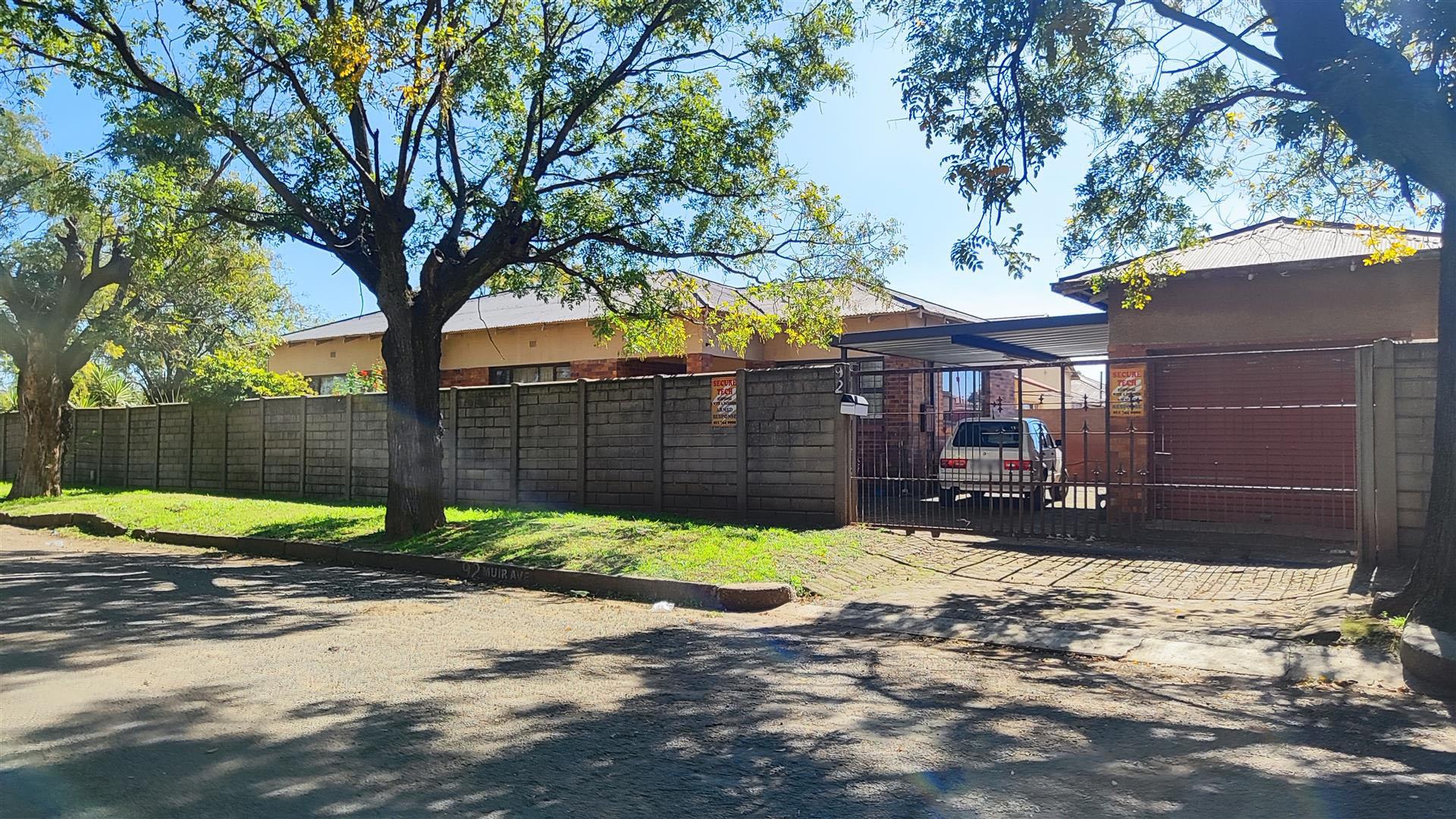 Front View of property in Brakpan