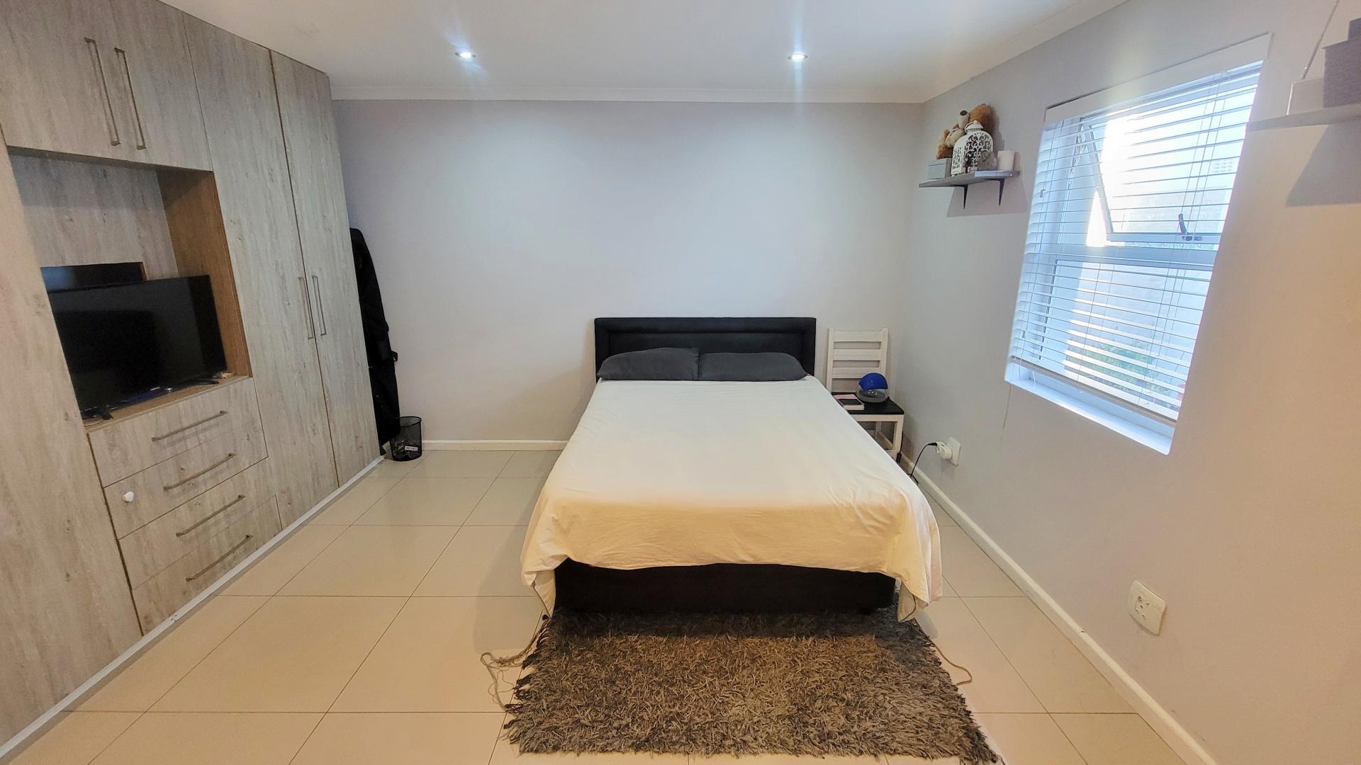 Bed Room 1 of property in Mitchells Plain