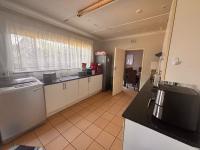 Kitchen of property in Greenhills