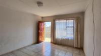 Lounges - 17 square meters of property in Benoni AH