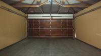 Garage - 36 square meters of property in Montana