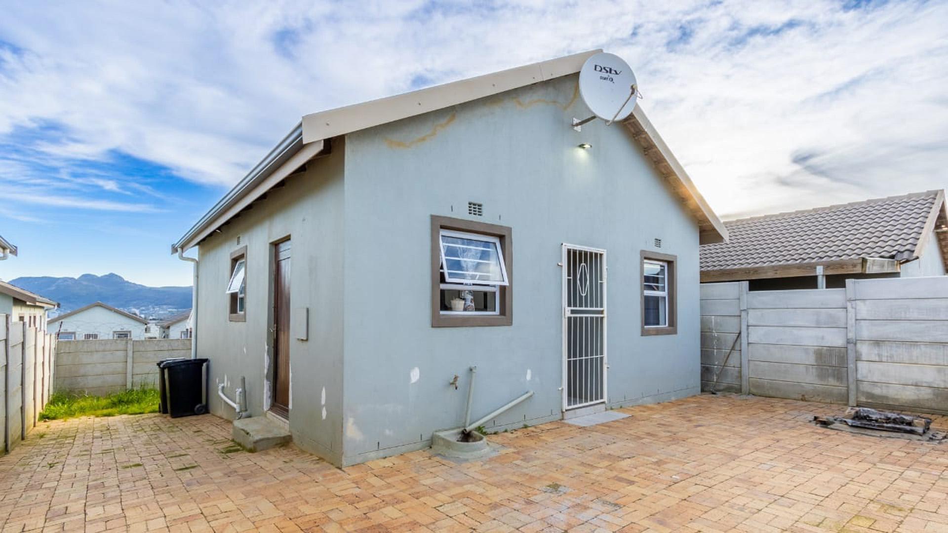 Front View of property in Paarl