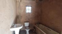 Flatlet - 55 square meters of property in Rosslyn