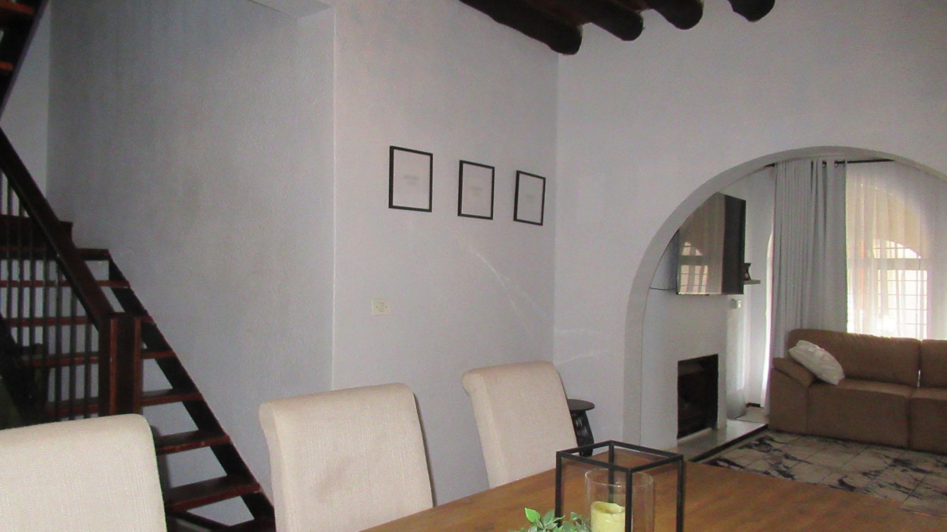 Dining Room - 20 square meters of property in Weltevreden Park