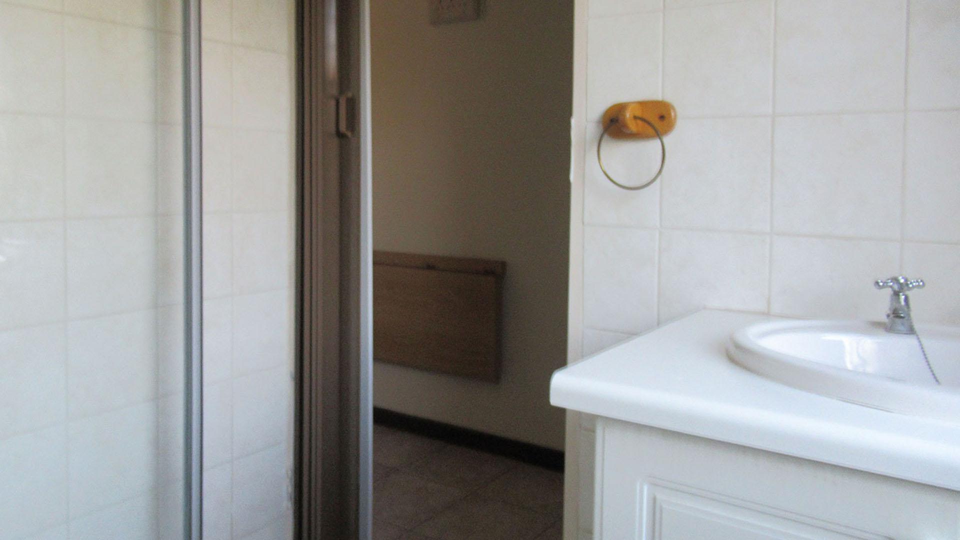 Bathroom 3+ - 4 square meters of property in Weltevreden Park
