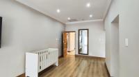 Main Bedroom - 38 square meters of property in Sonneveld