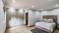 Bed Room 2 - 23 square meters of property in Sonneveld