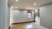 Bed Room 2 - 23 square meters of property in Sonneveld