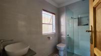 Bathroom 2 - 6 square meters of property in Sonneveld