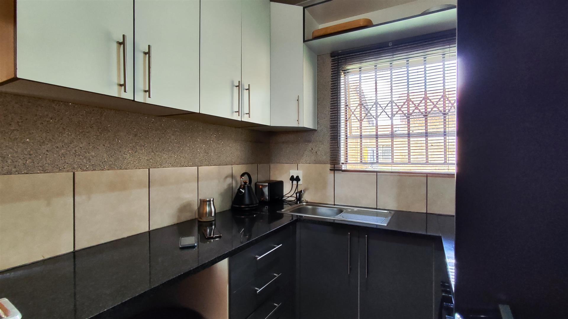 Kitchen - 4 square meters of property in Dawn Park