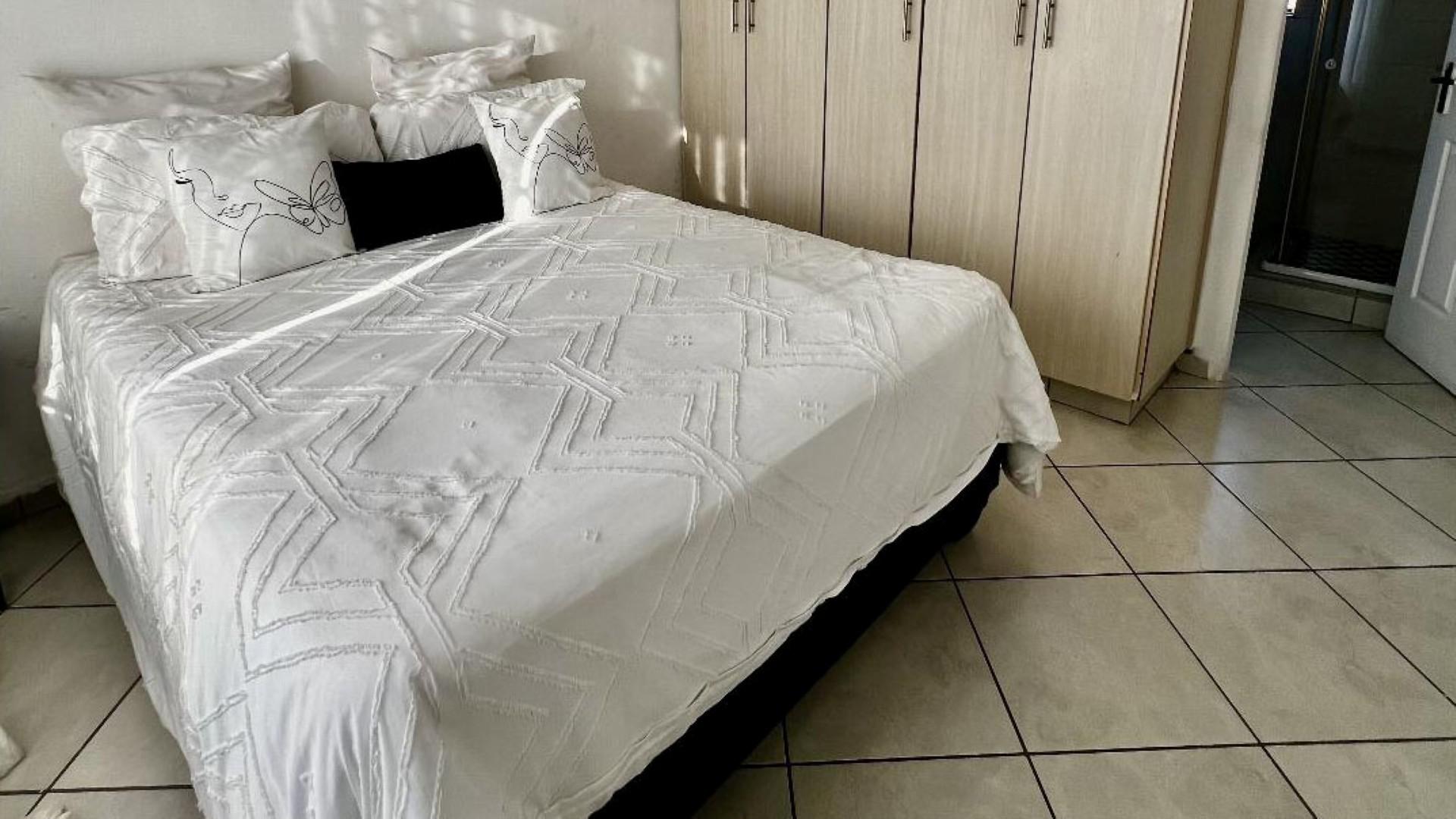 Bed Room 3 of property in Ermelo