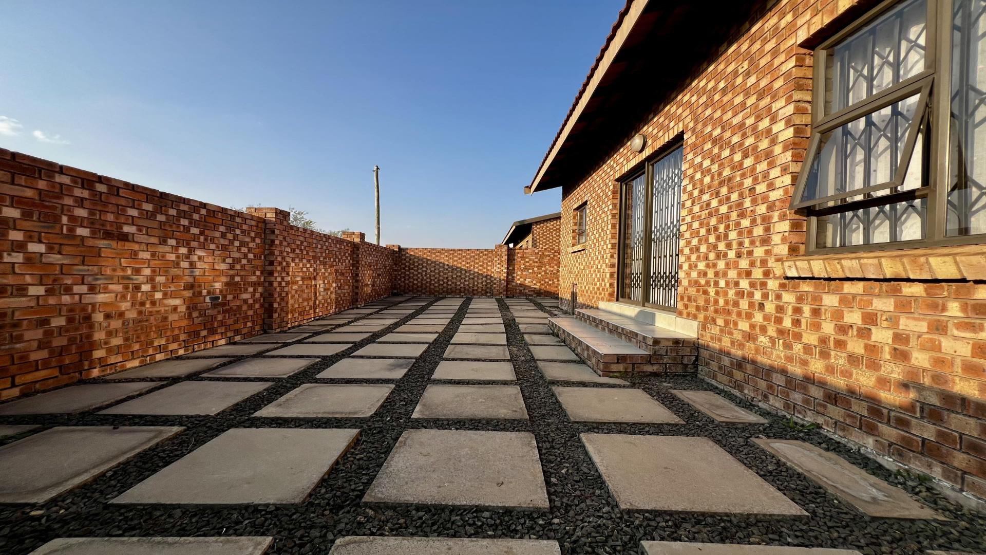 Backyard of property in Ermelo