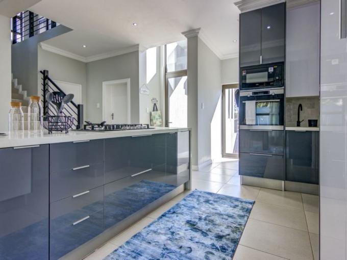 3 Bedroom Cluster for Sale For Sale in Bedfordview - MR674929