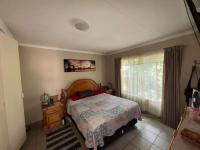  of property in Geelhoutpark