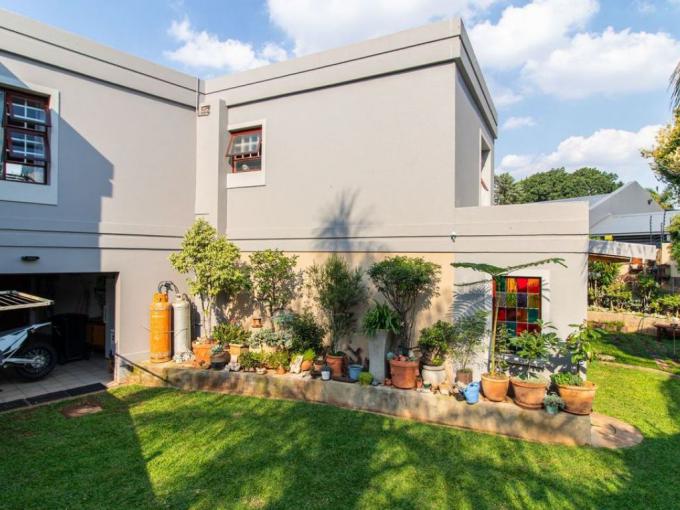 3 Bedroom Cluster for Sale For Sale in Bedfordview - MR674957
