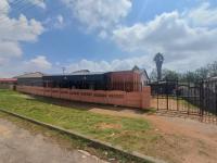  of property in South Hills