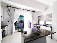  of property in Bendor